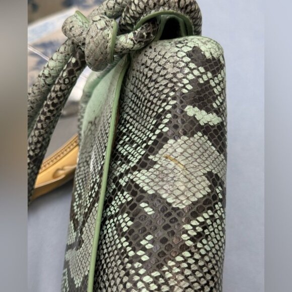 🆕 CULT GAIA 🧿 X BRATZ NWOT Green Snakeskin Flap Purse, Knotted Handle *SAMPLE* - Picture 13 of 15